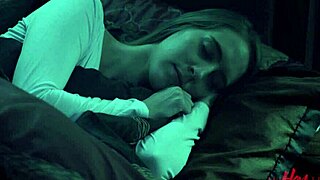 Scarlett sage and serena blair tribbing with cadence lux in teasing oral