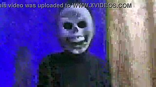 Is this skull man fucking deliciously?