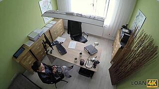 i'm a hot stunner needing extra money, so i agree to hookup