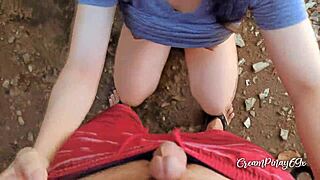 Pinay Babe Banged Hard in Empty Lot Outdoor Scandal