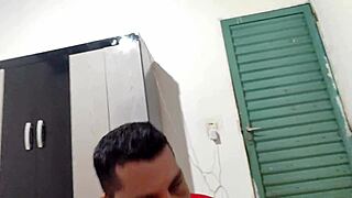 I love giving boquete to that gay guy.