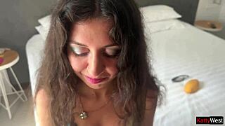 I invited a stranger to fuck in my hotel room