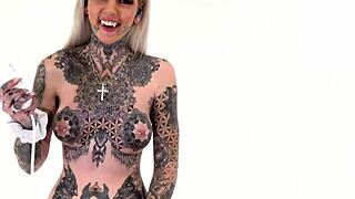 Tattooed amber luke rides vibrator for first time