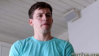 I Stretch My Stepmom's Pussy For Solo Orgasm