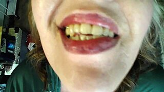 Dawnskye1962 unveils super sexy orgasmic playtime with a perfect body for all to enjoy!