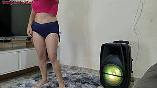 Minha Linda Enteada Dançando E Estou Obcecado Em Transar Com Ela Sem Camisinha