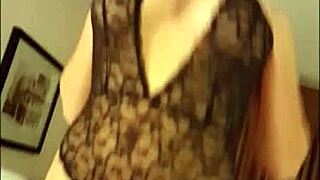 sexy blonde teen 18+ with big tits 😘