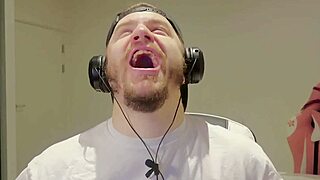 i took down tsunade and ended up in a 3some blowjob creampie scene