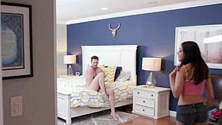 Petite Stepsis Harmony Wonder Helps Stepbro!