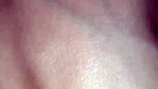 emo girl masturbates to incredible orgasm in vertical video