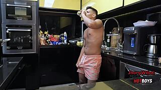 Straight primo jerking off. I relieve him with my mouth.