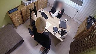 loan4k agent fucks on desk for loan. hot office deal! 💼🔥