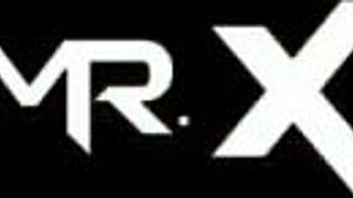 यार, पहली बार पोल डांसिंग ट्राई की है कभी?
