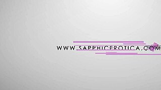 jada jones is masturbating on sapphix, focusing on solo fingering