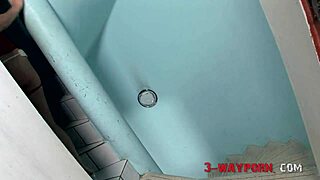 Starlette Feels Overwhelmed in Double Penetration