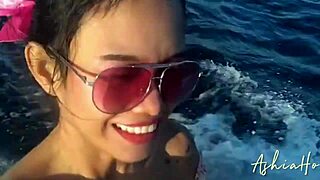 escaped from the city by jet sky for filling my pussy by cum