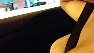 Peruvian brunette shows big tits in São Paulo traffic