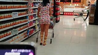 Martinasmith squirts hard at the mall