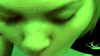 Blonde girlfriend performs sports and blowjob in the gym!