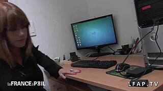 Bbw Milf Francaise Testeuse De Sextoys.