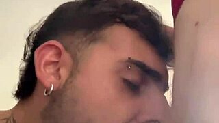 Vacation sex in middle of day at beach 😘