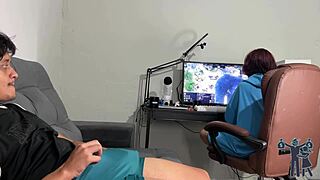 i got caught jerkin off and her reaction was surprisin