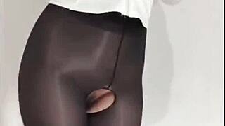 i'm masturbating in sexy pajamas