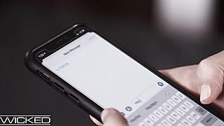 Britney Amber Has Sex With Tinder Date