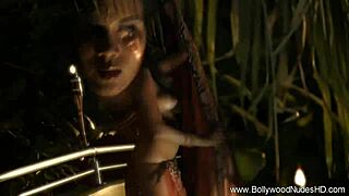 My Bollywood girlfriend Deva dances so erotically, it’s unreal! 💃