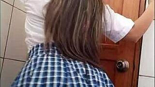 starting my tight pussy play with a dildo! 😜