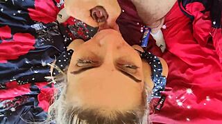 hey, sucking my dick right after my period ends, that red vagina still wet and ready for more 😏