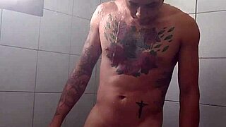 I'm washing my dick after a long day