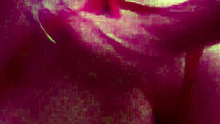 कंडोम टूट जाता है लेकिन पतली निम्फो जोर से चोदना जारी रखती है