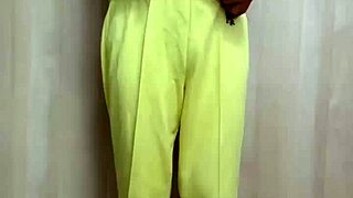 Skinny Pretty Chick Banged Outdoors, Moaning From Hard Fingering!