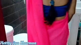 देसी हॉट सेक्सी हाउसवाइफ के साथ आज चोदाई