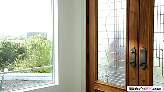 Athlete Fingers Petite Journalist Hard!