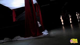 Experienced dyke prinzzess plows busty blonde krissy lynn 😍