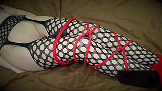 i tied this girl up and make her cum with a vibratorr