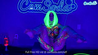 jewelz blu stuns in body paint and solo play