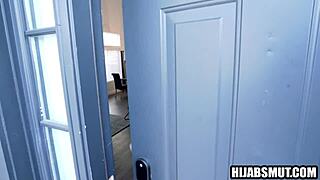 muslim girl hooks up with american guy for wild fun