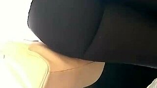 young 18+ girl shows off her big ass in casual story