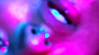 Even while smoking, she can't stop worshiping her lover's feet