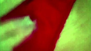 Look at this beautiful Valentine's Day video featuring a fat latina amateur!