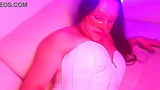 Wow! In this bar, the sexy waitress offers pussy for money in the hidden room!