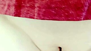 Ever Seen a Mature Cougar Slide Her Wet Shaved Pussy Like This?