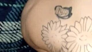 Girlfriend doesnt know she is filmed sucking