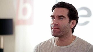 Big booty cutie Gizelle Blanco deepthroats Ken's nice cock