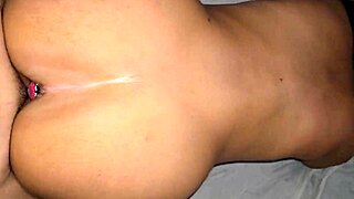 Want to see doggystyle plug anal in my ass?