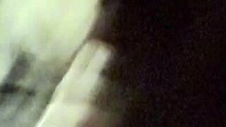 Me la chupa una desconocida que me llevo por la carretera, flashing my big ass in public thrill! 🚗