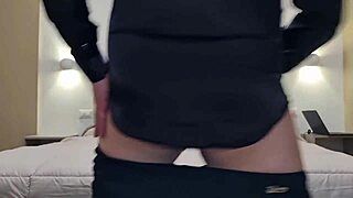 Jack bangs Ariana's moist pussy in missionary and doggystyle with legs spread wide 😍